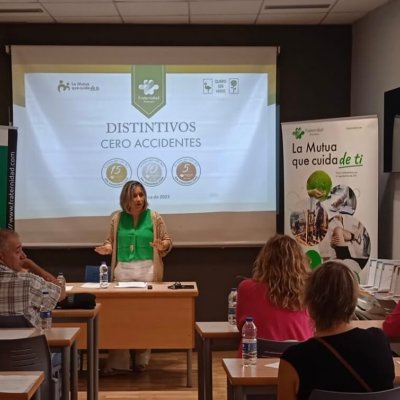 Acto entrega Distintivo Cero Accidentes