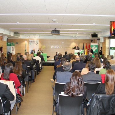 Imagen del salón durante el acto