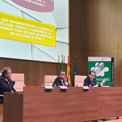 Los ponentes, durante la inauguración de la jornada