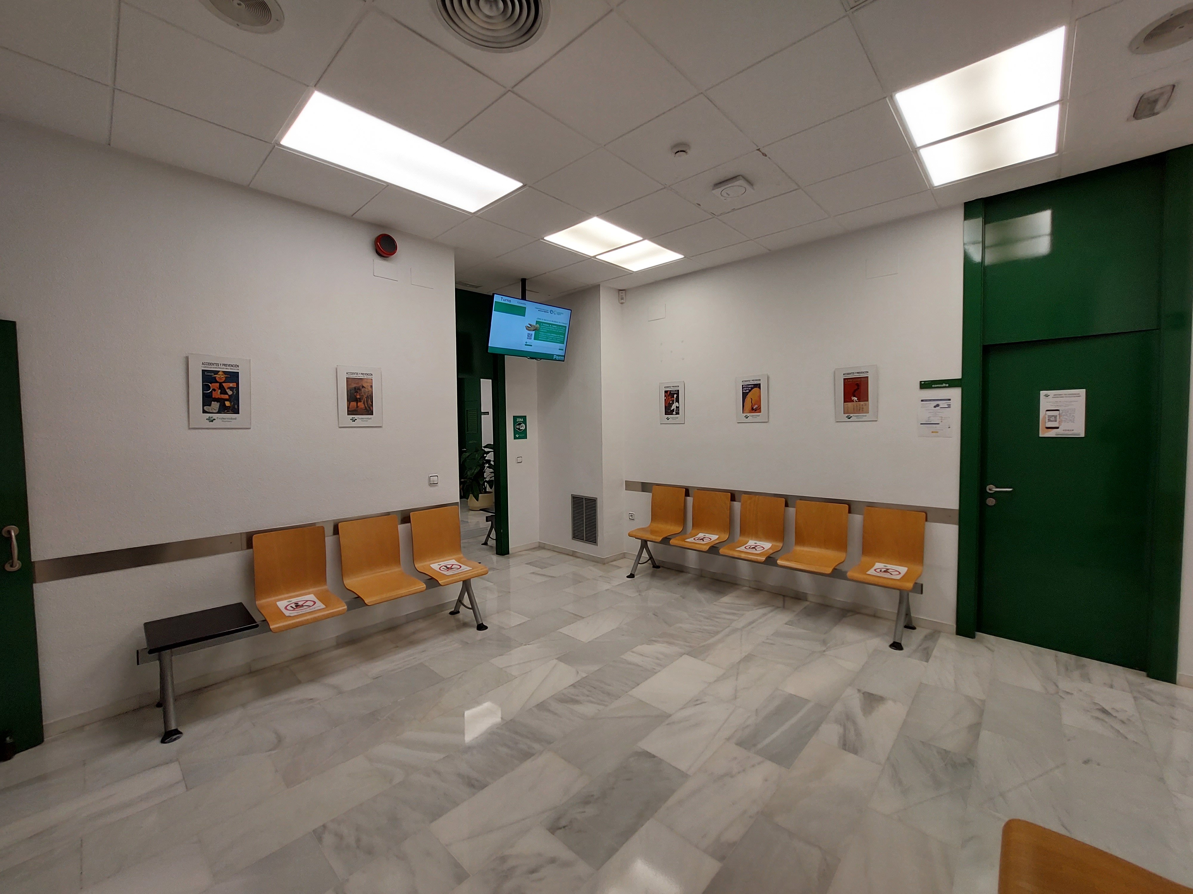 Sala de espera - FRATERNIDAD-MUPRESPA. DIRECCIÓN PROVINCIAL DE ALBACETE