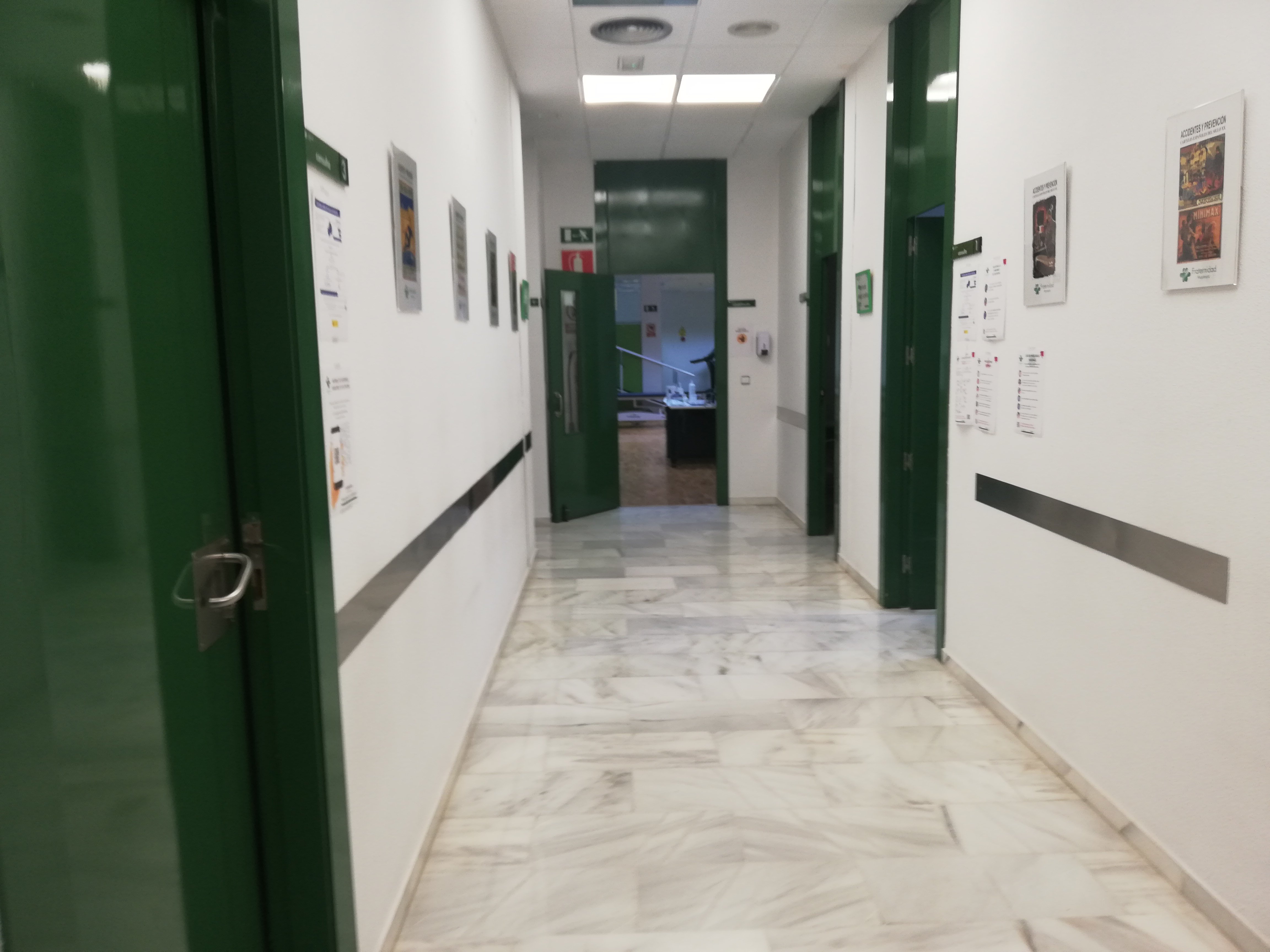 Pasillo - FRATERNIDAD-MUPRESPA. DIRECCIÓN PROVINCIAL DE ALBACETE