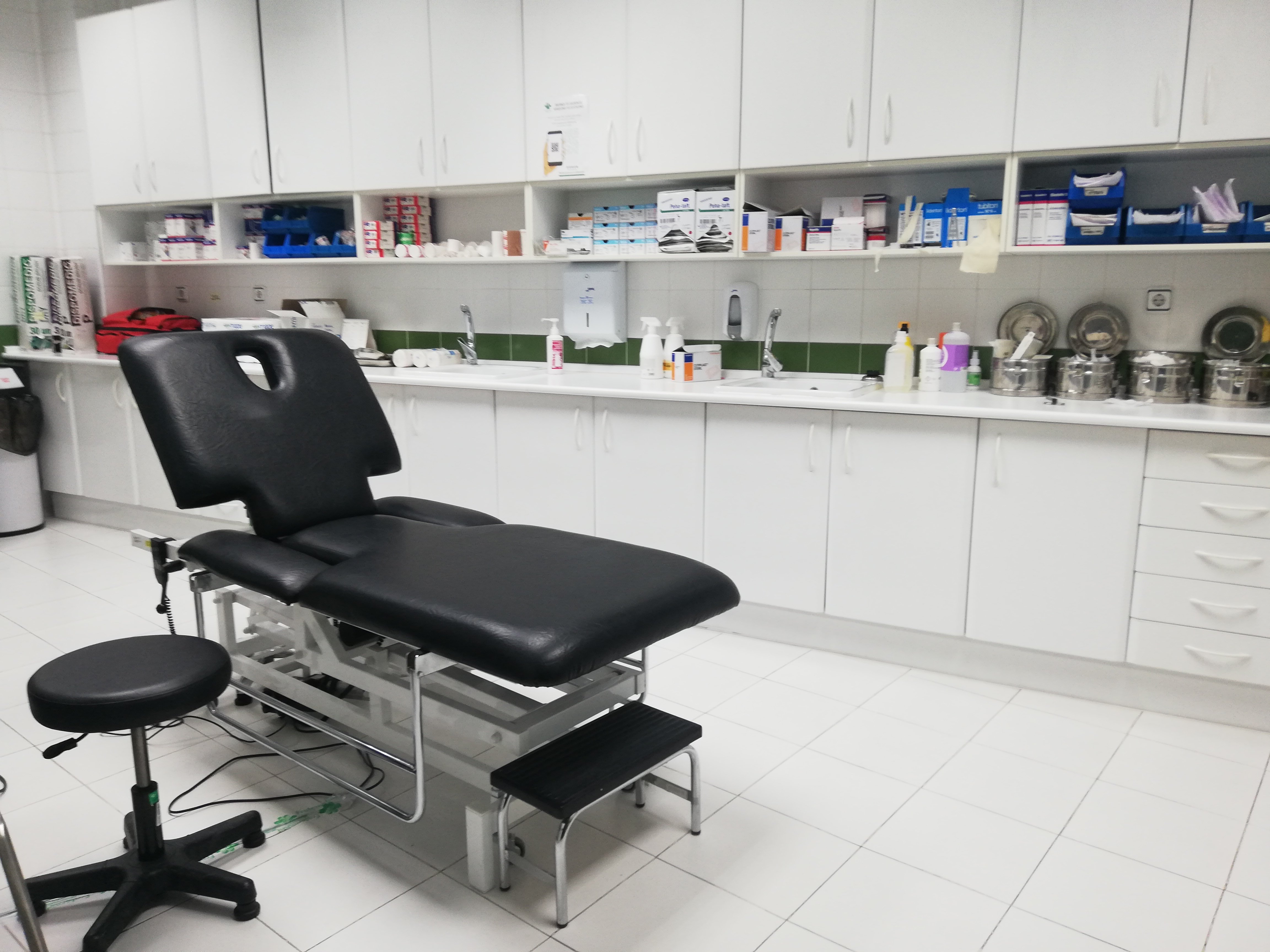 Sala de curas - FRATERNIDAD-MUPRESPA. DIRECCIÓN PROVINCIAL DE ALBACETE