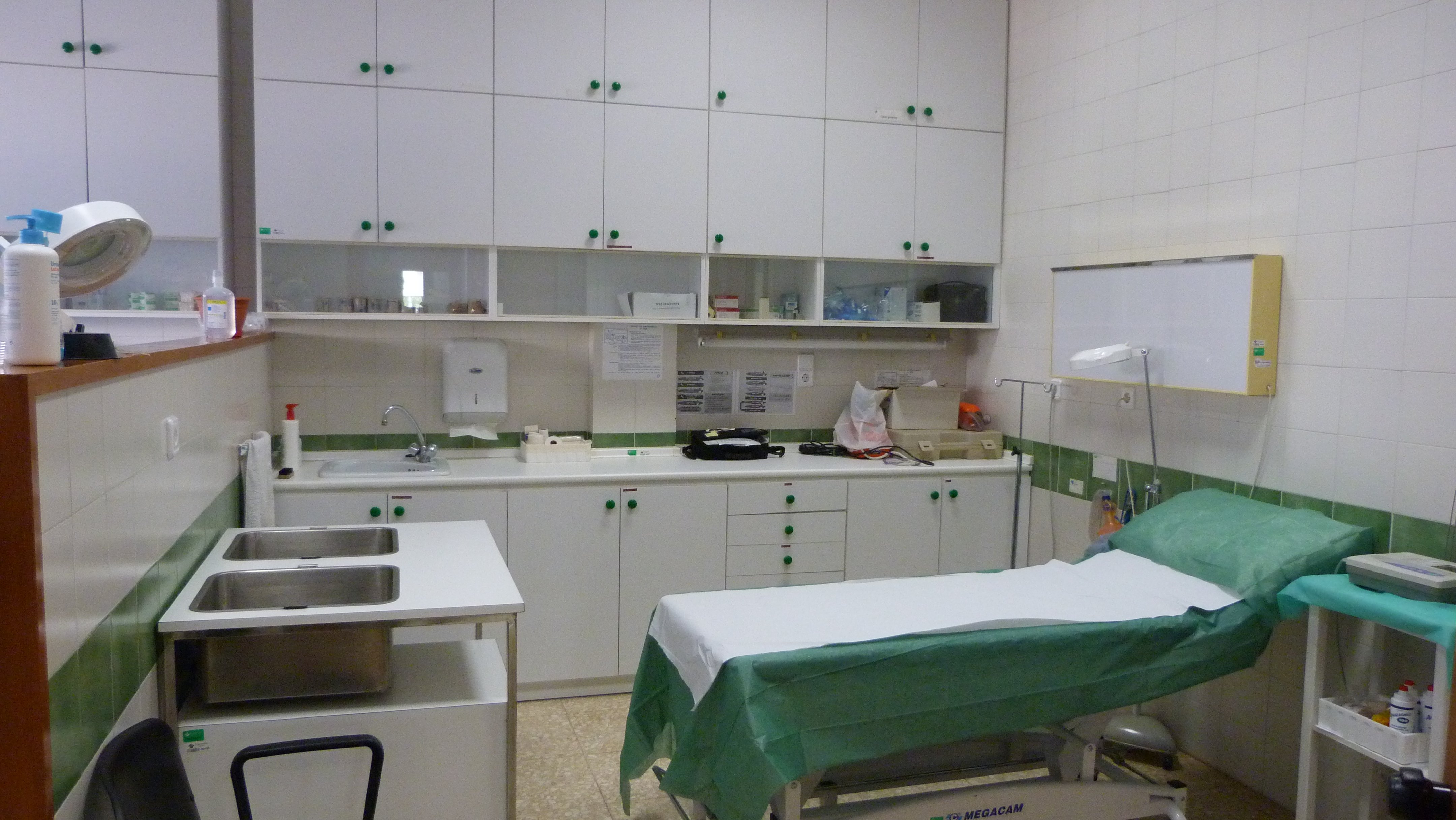 Sala de curas - FRATERNIDAD-MUPRESPA. Almansa