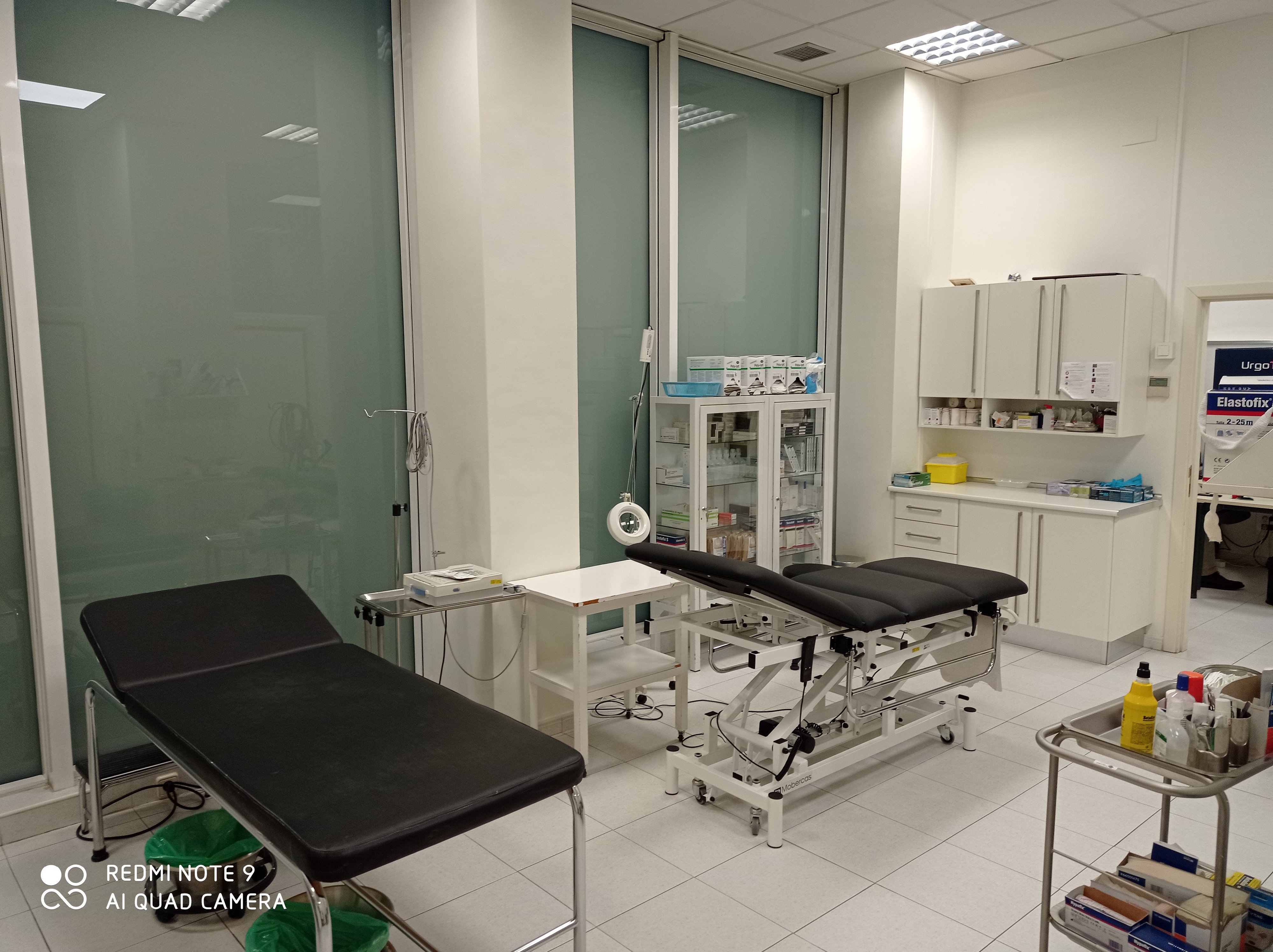 Sala de curas - FRATERNIDAD-MUPRESPA. DIRECCIÓN PROVINCIAL DE BURGOS