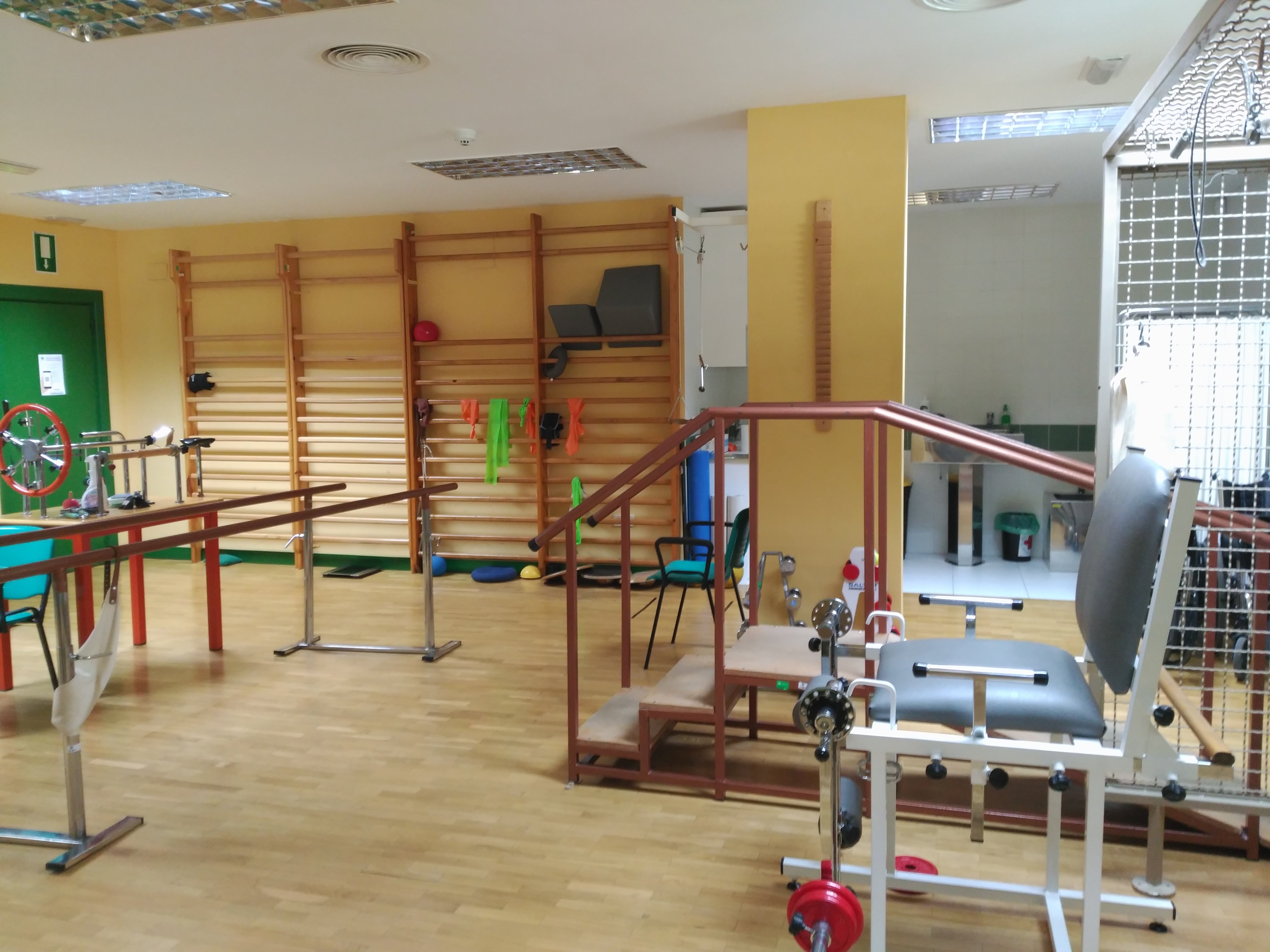 Rehabilitación - FRATERNIDAD-MUPRESPA. DIRECCIÓN PROVINCIAL DE CÁCERES