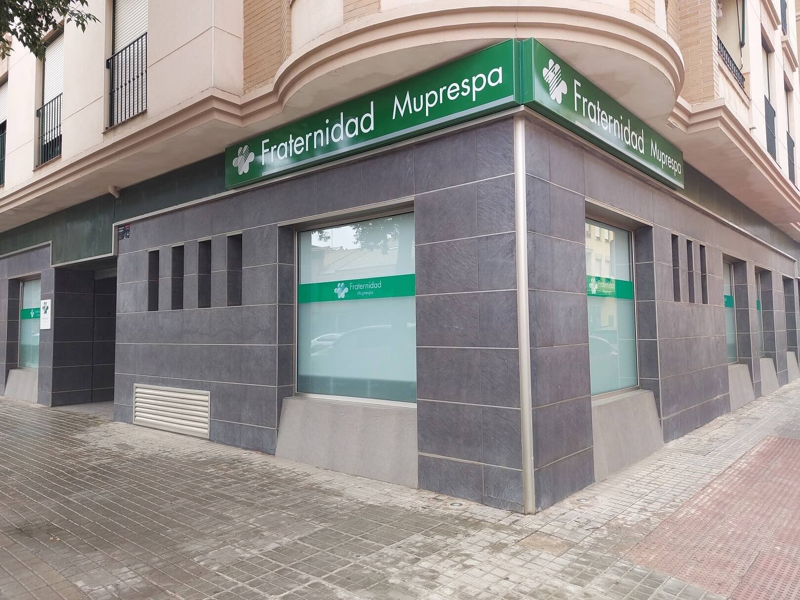 Fachada de la Delegación de Fraternidad-Muprespa en Tomelloso