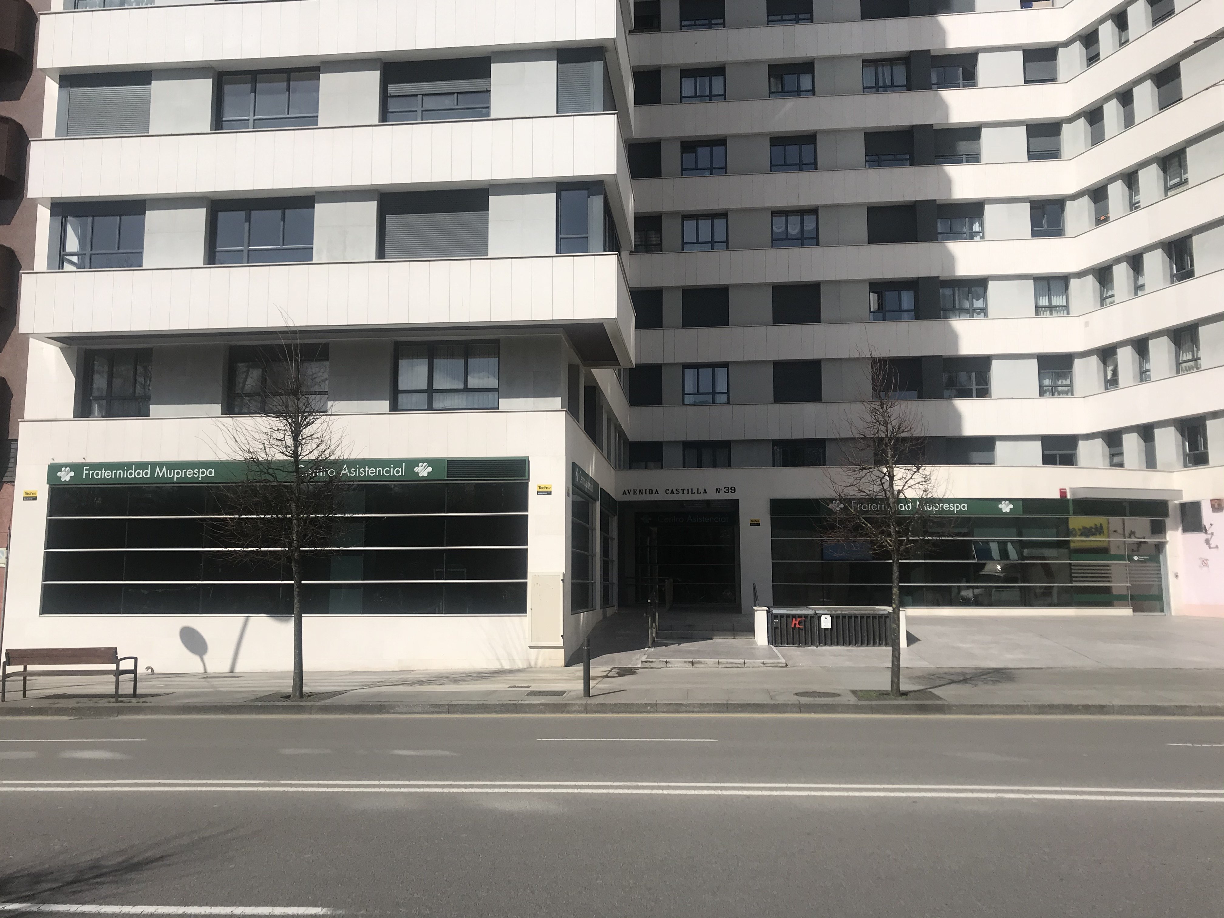 Fachada - FRATERNIDAD-MUPRESPA. Gijón