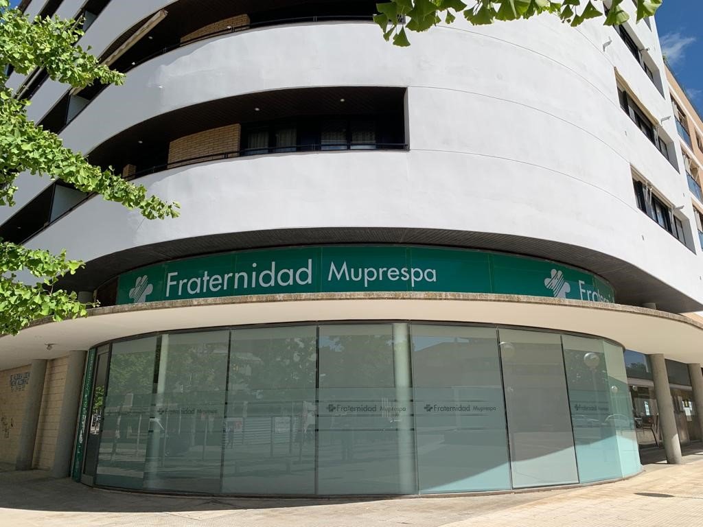 Fachada - FRATERNIDAD-MUPRESPA. DIRECCIÓN PROVINCIAL DE HUESCA