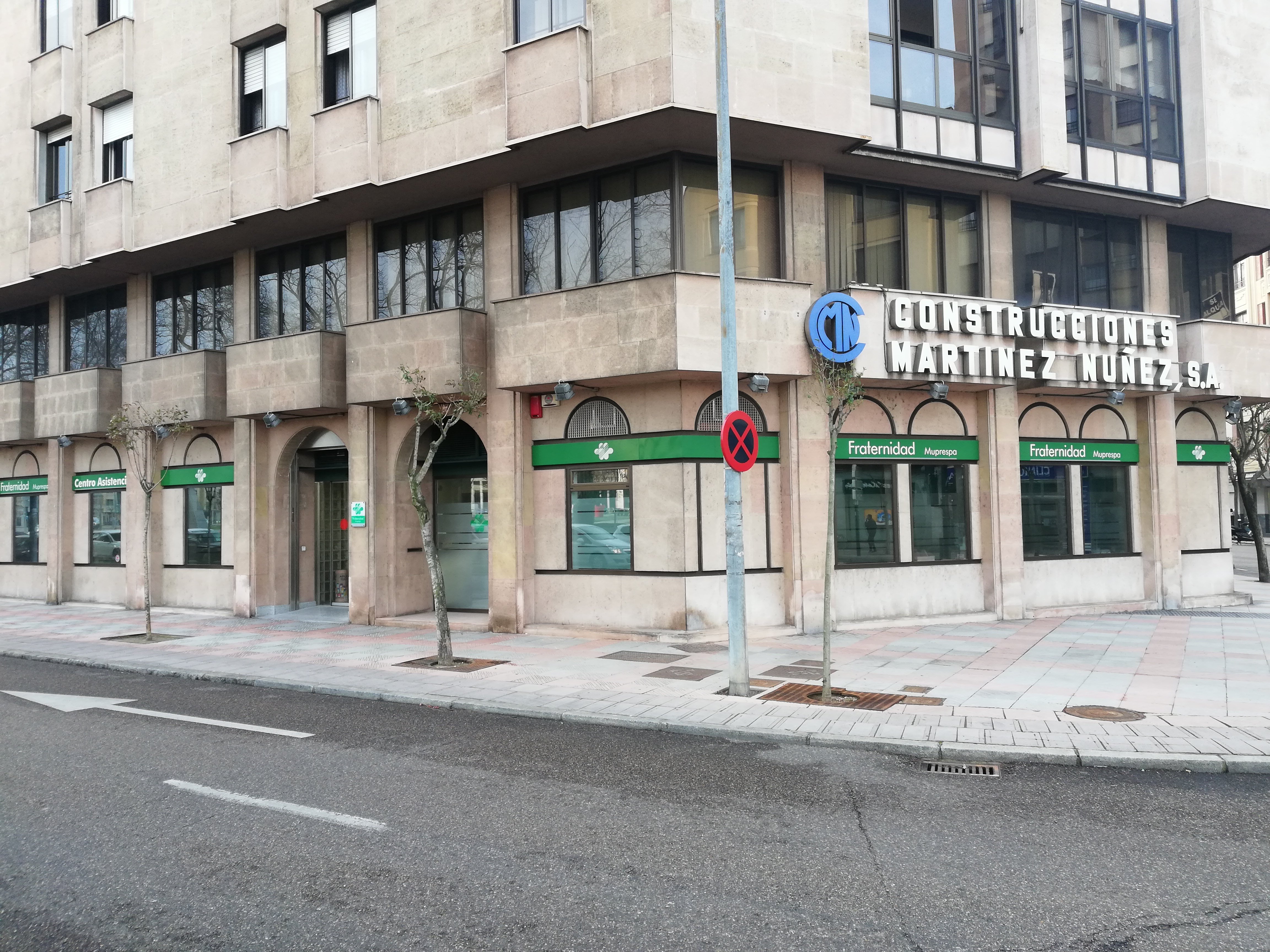 Fachada - FRATERNIDAD-MUPRESPA. DIRECCIÓN PROVINCIAL DE LEÓN