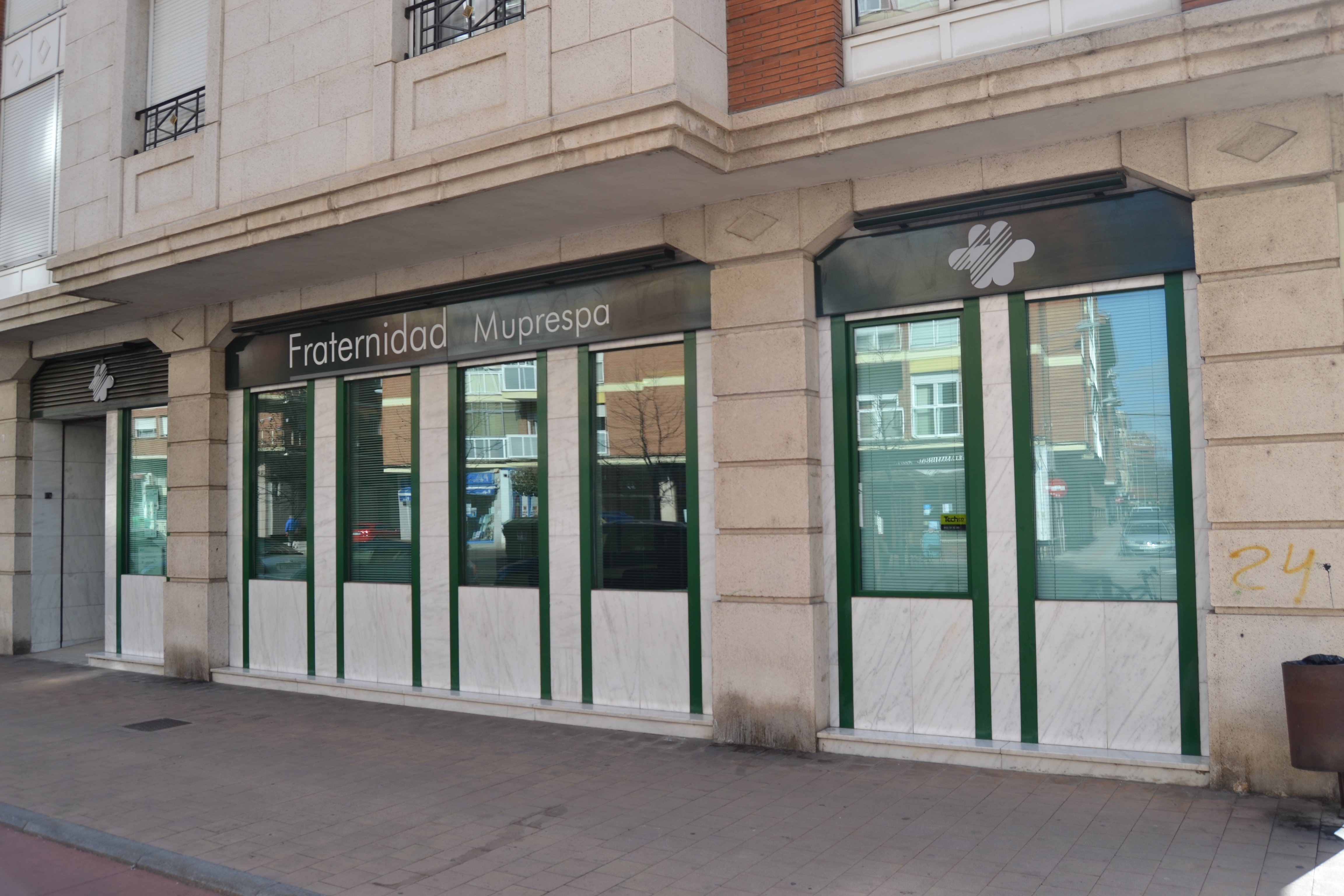 Fachada - FRATERNIDAD-MUPRESPA. DIRECCIÓN PROVINCIAL DE PALENCIA
