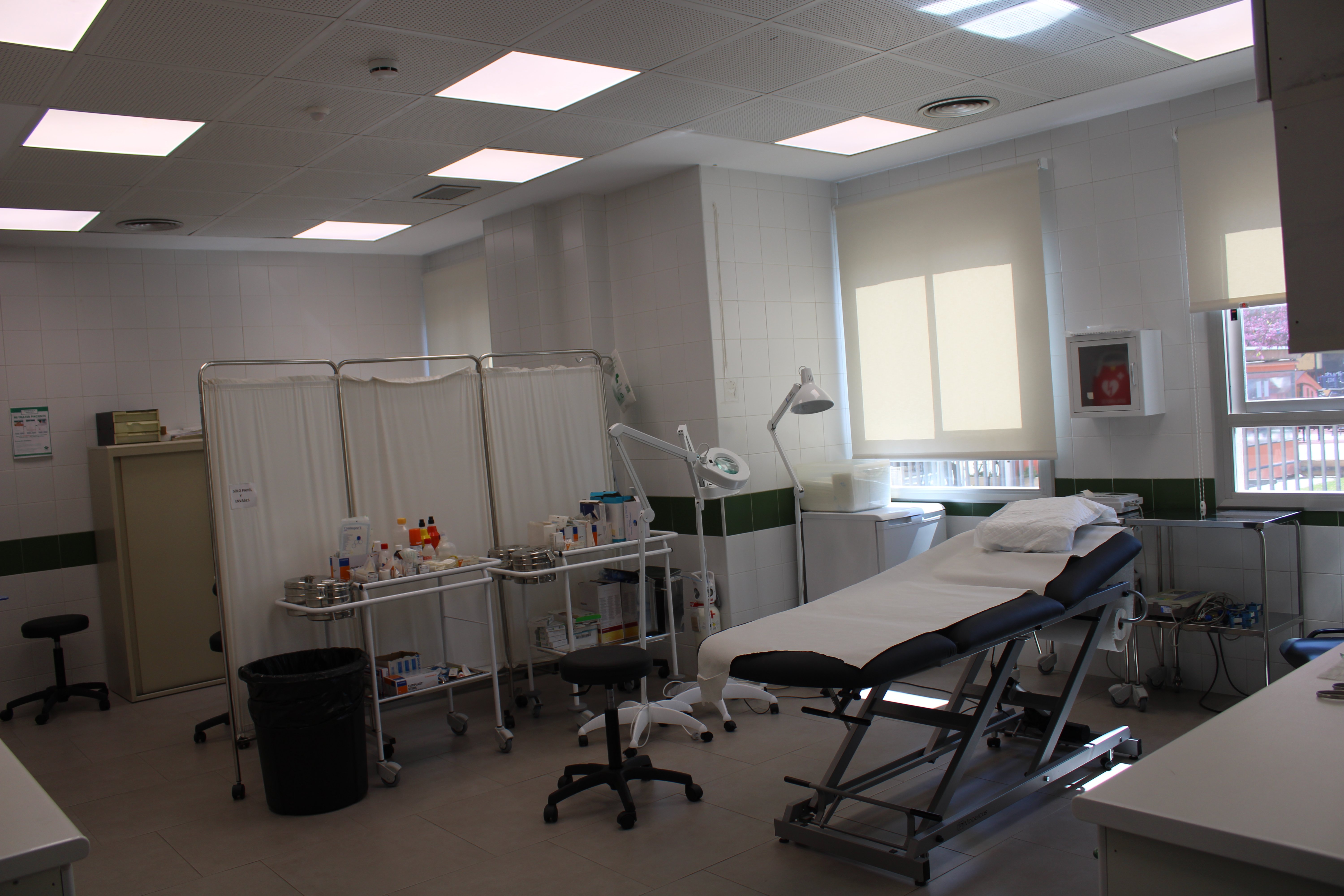 Sala de curas - FRATERNIDAD-MUPRESPA. DIRECCIÓN PROVINCIAL DE ISLAS BALEARES