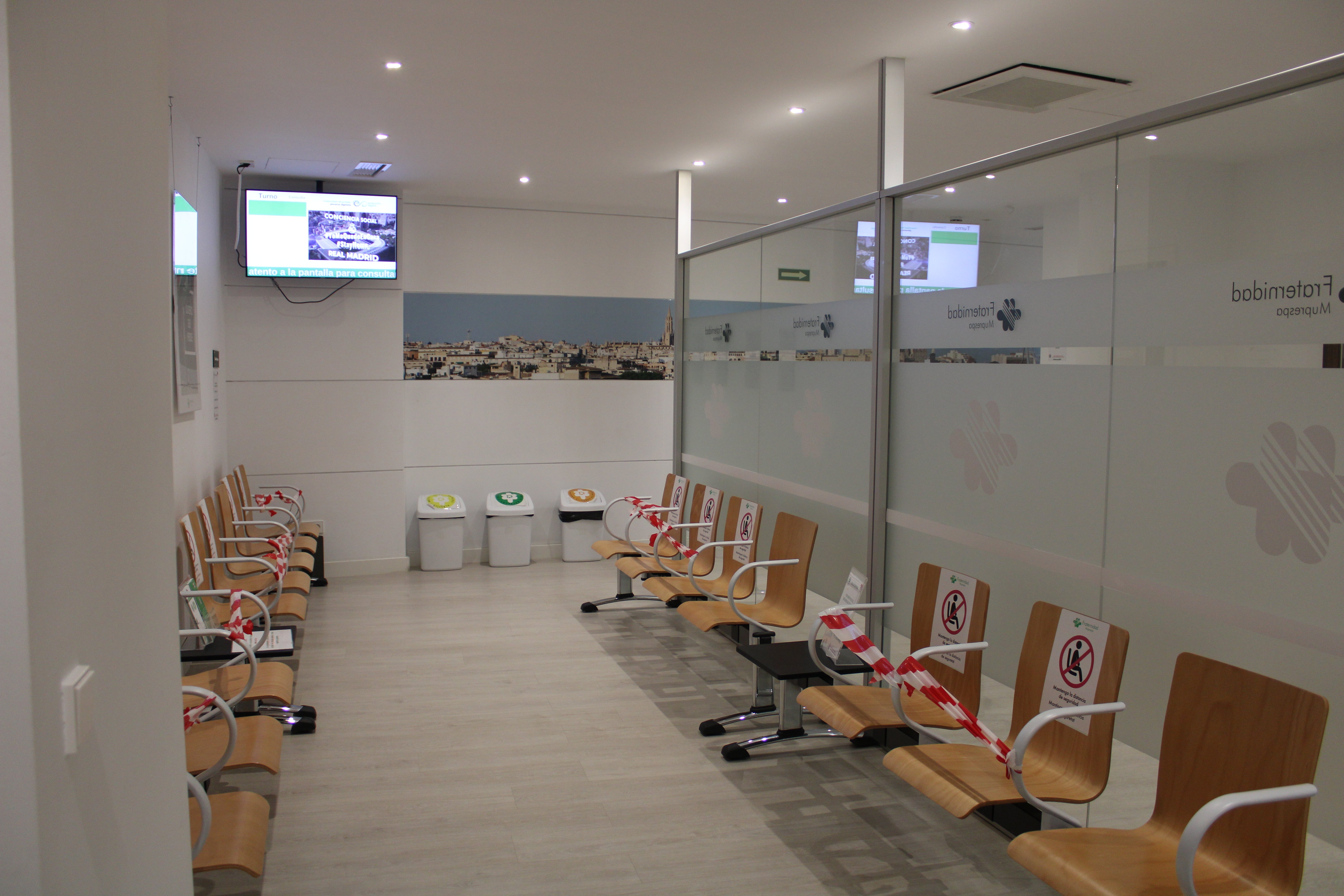 Sala de espera II - FRATERNIDAD-MUPRESPA. DIRECCIÓN PROVINCIAL DE ISLAS BALEARES