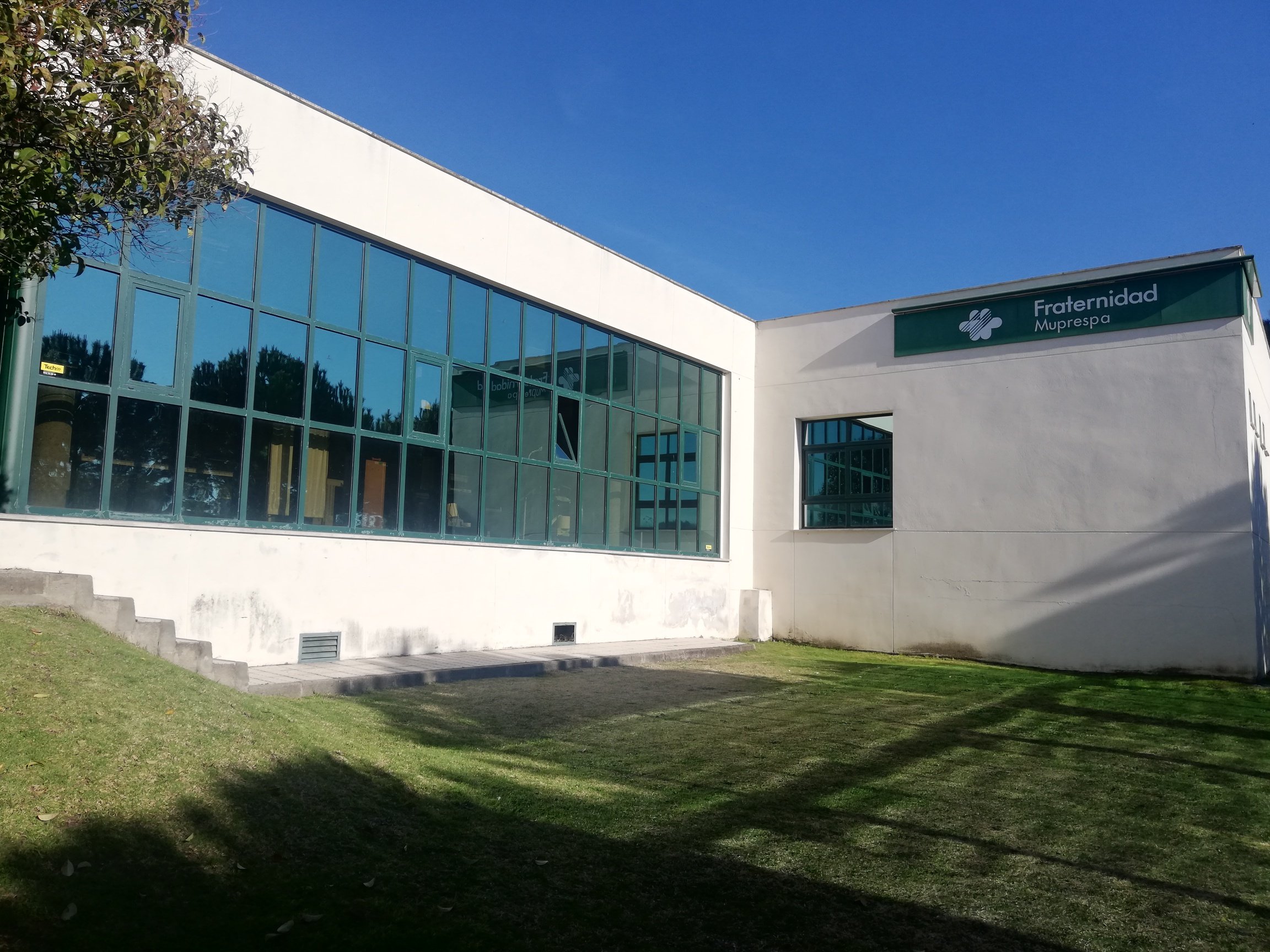 Fachada - FRATERNIDAD-MUPRESPA. Plasencia