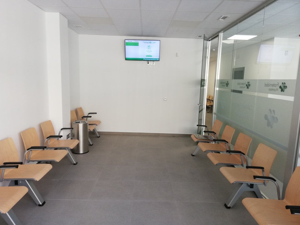 Sala de espera - FRATERNIDAD-MUPRESPA. Pulpi