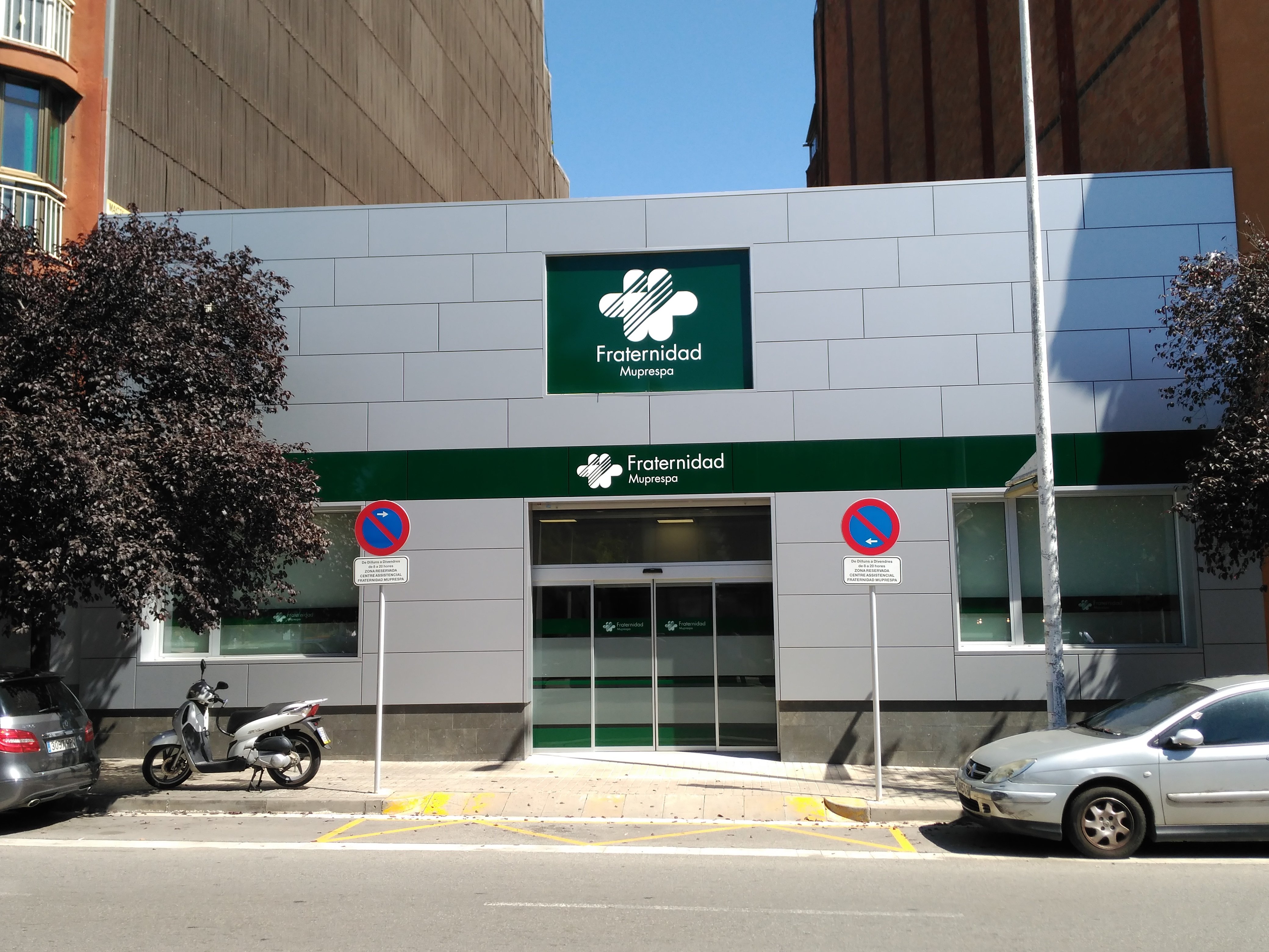 Fachada - FRATERNIDAD-MUPRESPA. Ripollet