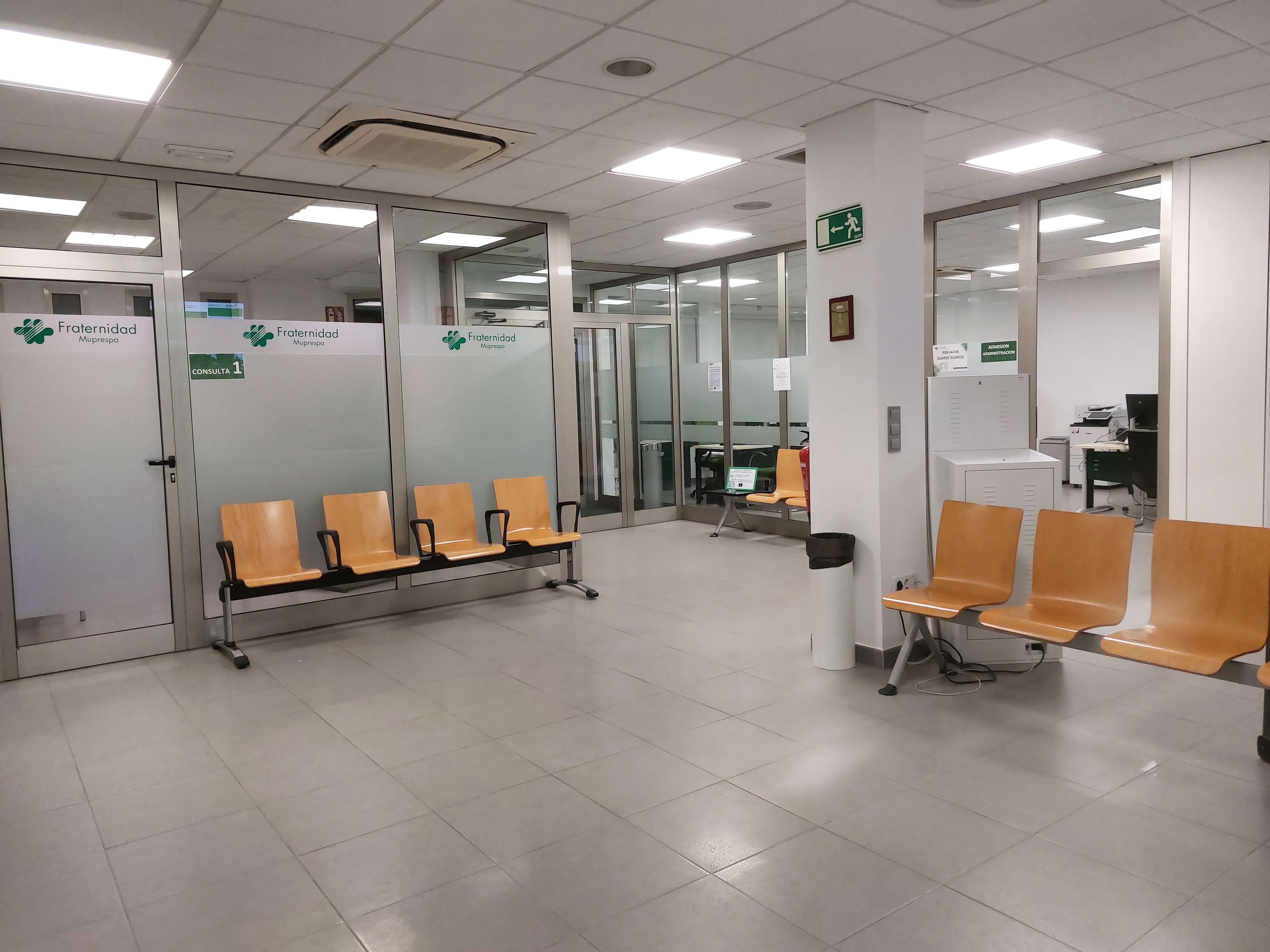 Sala de espera de la Delegación de Fraternidad-Muprespa en Tomelloso