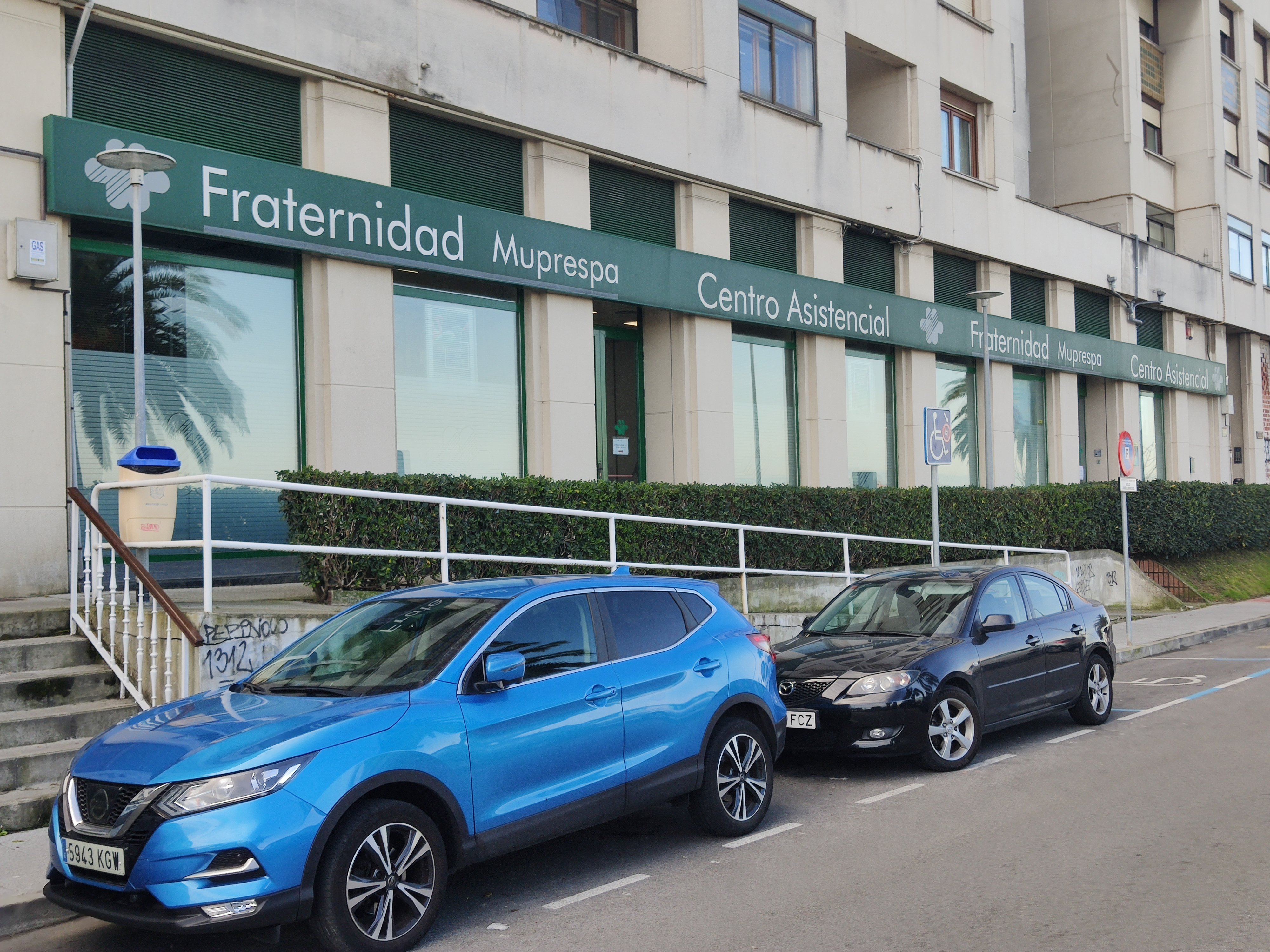 Fachada - FRATERNIDAD-MUPRESPA. DIRECCIÓN PROVINCIAL DE CANTABRIA