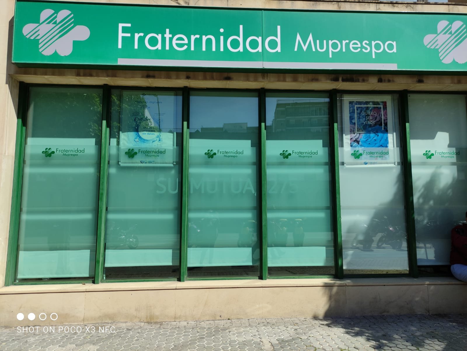 Fachada - FRATERNIDAD-MUPRESPA. DIRECCIÓN PROVINCIAL DE SEVILLA