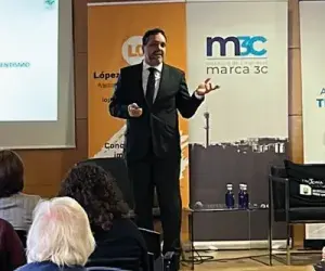 Esteban Mate participa en una jornada en Tres Cantos sobre reducción del absentismo laboral