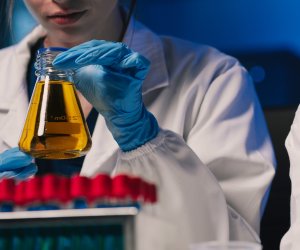 Trabajo en laboratorios