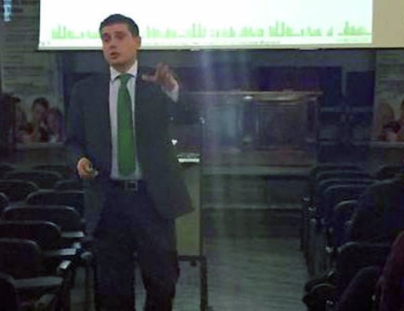 ESCUELA UNIVERSITARIA DE OSUNA Y FRATERNIDAD-MUPRESPA COLABORAN EN UNA JORNADA DIRIGIDA A ALUMNOS DE FISIOTERAPIA