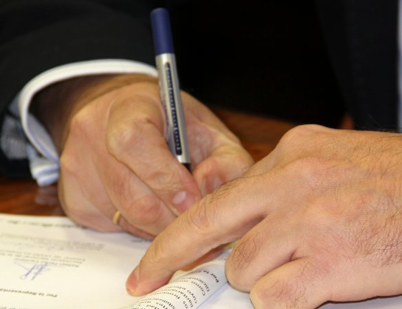 Fraternidad-Muprespa e a Facultade de Ciencias da Saúde Blanquerna asinan un convenio de colaboración