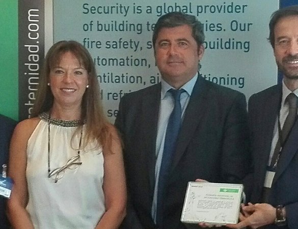 Entrega del reconocimiento Bonus a la empresa CIATESA