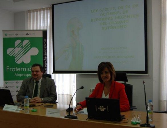 Mesa ponentes jornada de León