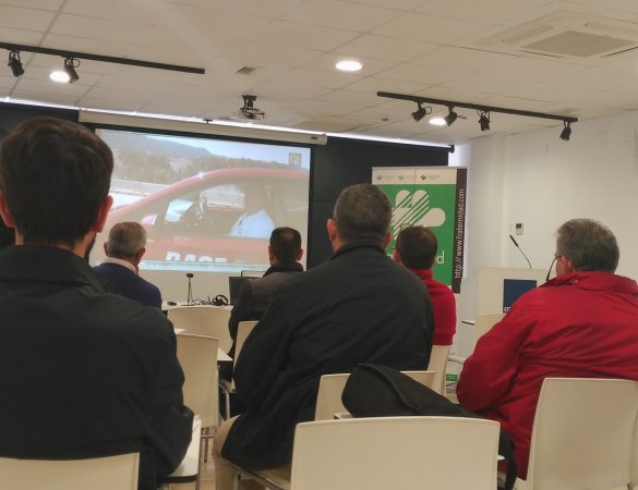 Trabajadores asistentes a la jornada organizada por Fraternidad-Muprespa