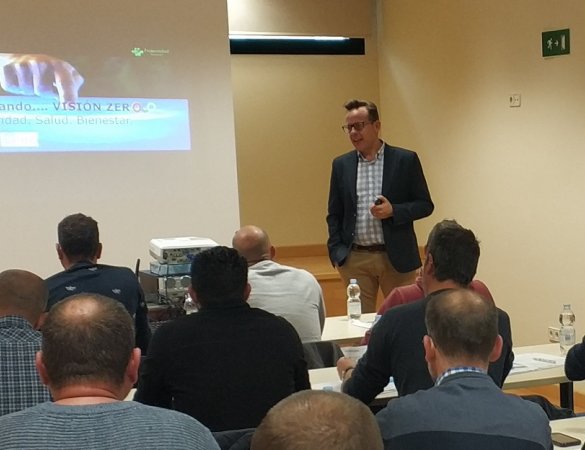 Los asistentes al taller organizado por Fraternidad-Muprespa Habana Murcia