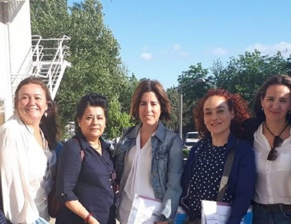 Trabajadoras sociales de Fraternidad-Muprespa, tras su participación en la jornada