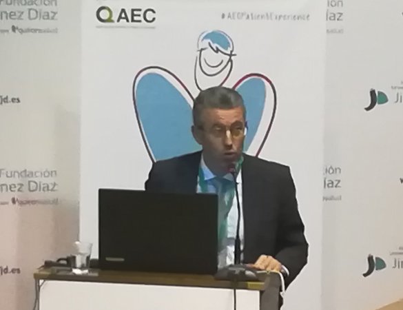 Pedro Serrera, subdirector de Fraternidad-Muprespa, durante su intervención