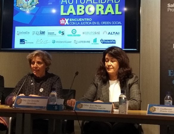 Eva Ferrero de Fraternidad-Muprespa, segunda por la derecha