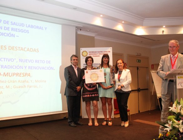 La SCMST premia a Fraternidad-Muprespa por el libro “Envejecimiento Activo”