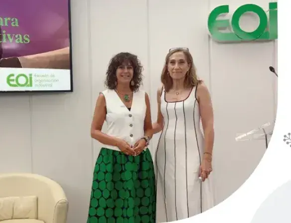 Natalia Fdez. Laviada clausura la "XII Edición Programa Desarrollo Mujeres Directivas”