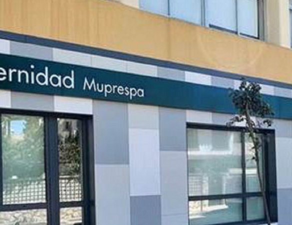 Exterior de la nova delegació Fraternidad-Muperspa a Fuengirola_banner.jpg