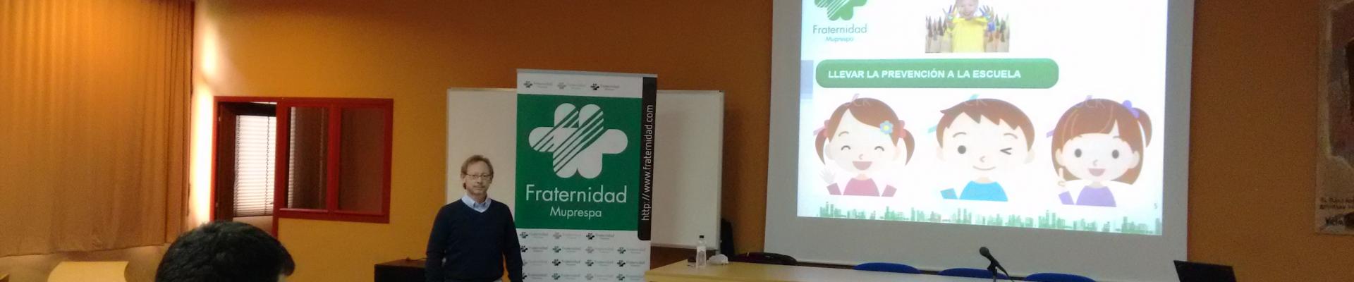 El ganador del Premio Escolástico Zaldívar participa en la Semana de la Prevención de Fraternidad-Muprespa