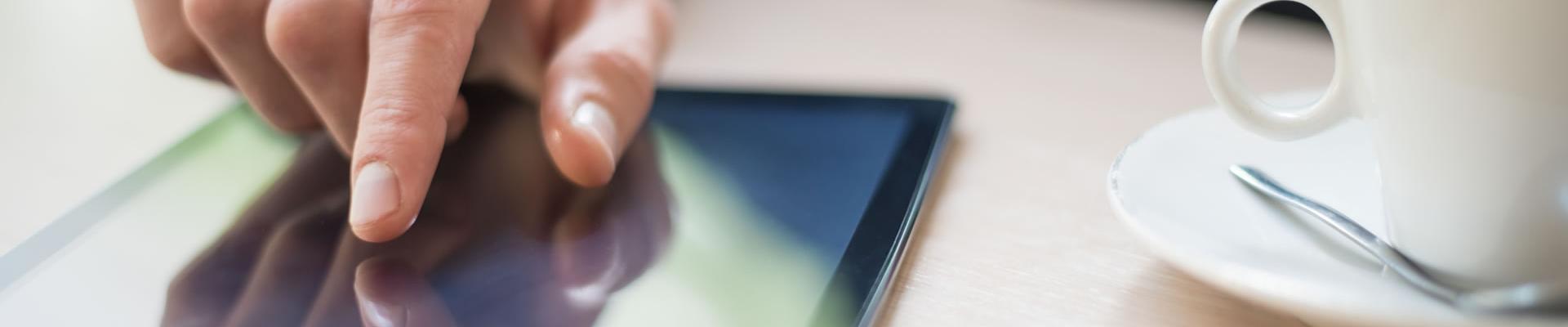 Firma convcenio AJE y FM