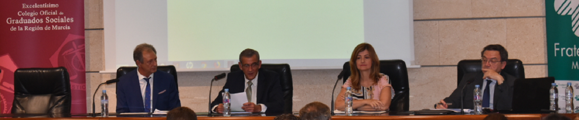 Mesa de ponentes jornada de Fraternidad-Muprespa de Murcia