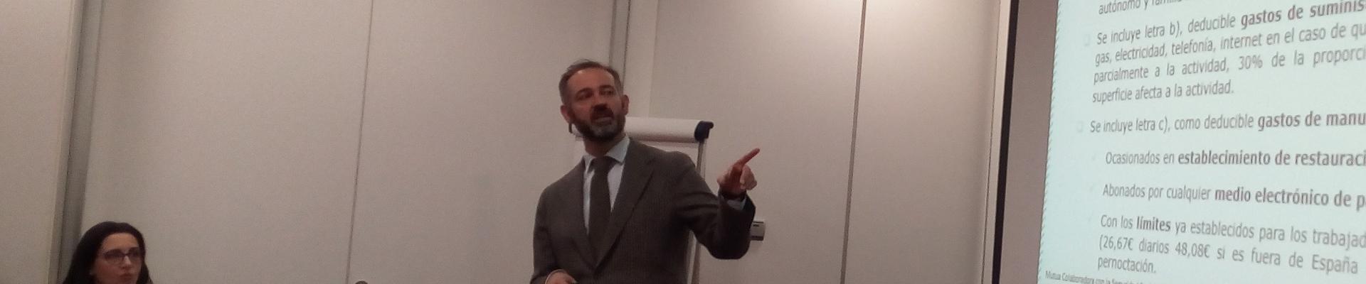 José Ignacio Díaz, director territorial Norte de Fraternidad-Muprespa, durante su intervención en la Jornada