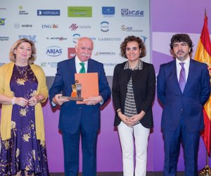 Fraternidad-Muprespa recibe del Ministerio de Sanidad el distintivo de igualdad en la empresa