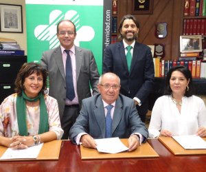 EL COLEGIO OFICIAL DE GRADUADOS SOCIALES DE AVILA Y LA MUTUA FRATERNIDAD-MUPRESPA FIRMAN UN CONVENIO DE COLABORACIÓN