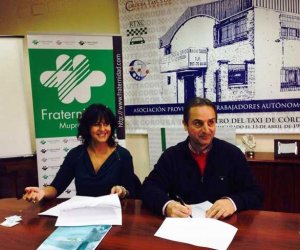 La mutua Fraternidad-Muprespa firma un convenio de colaboración con la Asociación del Taxi de Córdoba (AUTTACOR)