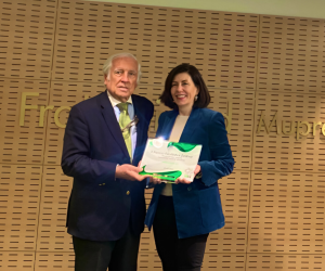 Carlos Espinosa de los Monteros y Laure Yvenou 