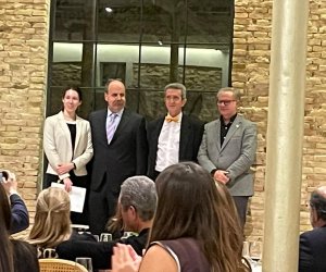 Dra. Lara Blasco Velázquez, secretaria general de SETLA, Dr. José García López, presidente de SETLA, Dr. Antonio Ortega, jefe de la Unidad de Medicina Interna del Hospital Fraternidad-Muprespa Habana, y Dr. Eduardo Sánchez Alepuz, organizador del Congreso