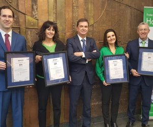 Enrique Megía, Natalia Fdez. Laviada, Gonzalo Piédrola, Elena Iglesias y Pedro Serrera