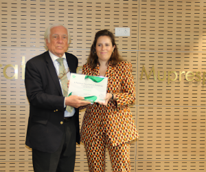 Carlos Espinosa de los Monteros y Esther Ramírez 