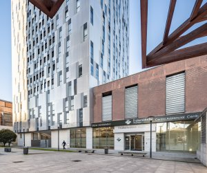 Fachada principal del nuevo centro, en Torre Helios 