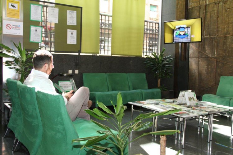 Fraternidad-Muprespa extiende la comunicación digital a su red de centros