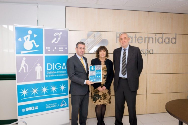 FRATERNIDAD-MUPRESPA DE ÁLAVA RECIBE EL DISTINTIVO DIGA 5 ESTRELLAS EN ACCESIBILIDAD FRATERNIDAD-MUPRESPA DE ÁLAVA RECIBE EL DISTINTIVO DIGA 5 ESTRELLAS EN ACCESIBILIDAD